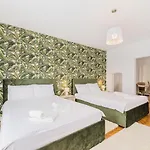 Brasov Holiday Residence דירה בראשוב