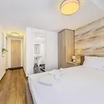 Brasov Holiday Residence Апартаменты *