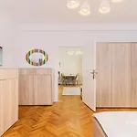 דירה Brasov Holiday Residence בראשוב