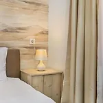 Апартаменты Brasov Holiday Residence *