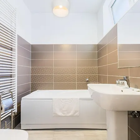 Brasov Holiday Residence 公寓 *