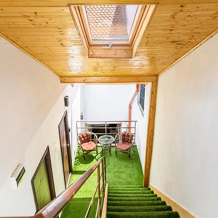 Апартаменти Brasov Holiday Residence Брашов