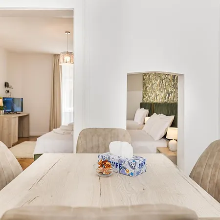 Brasov Holiday Residence Апартаменты