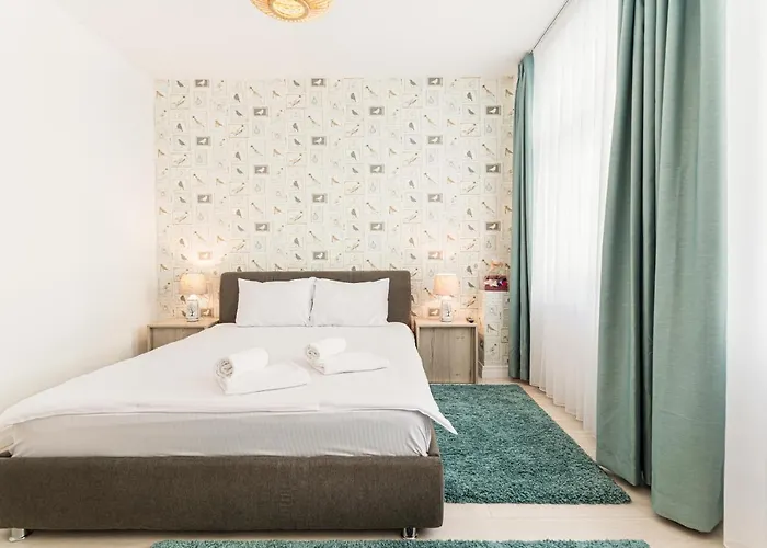 Апартаменти Brasov Holiday Residence Брашов