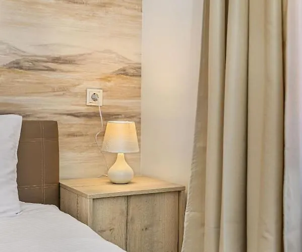 Апартаменти Brasov Holiday Residence *